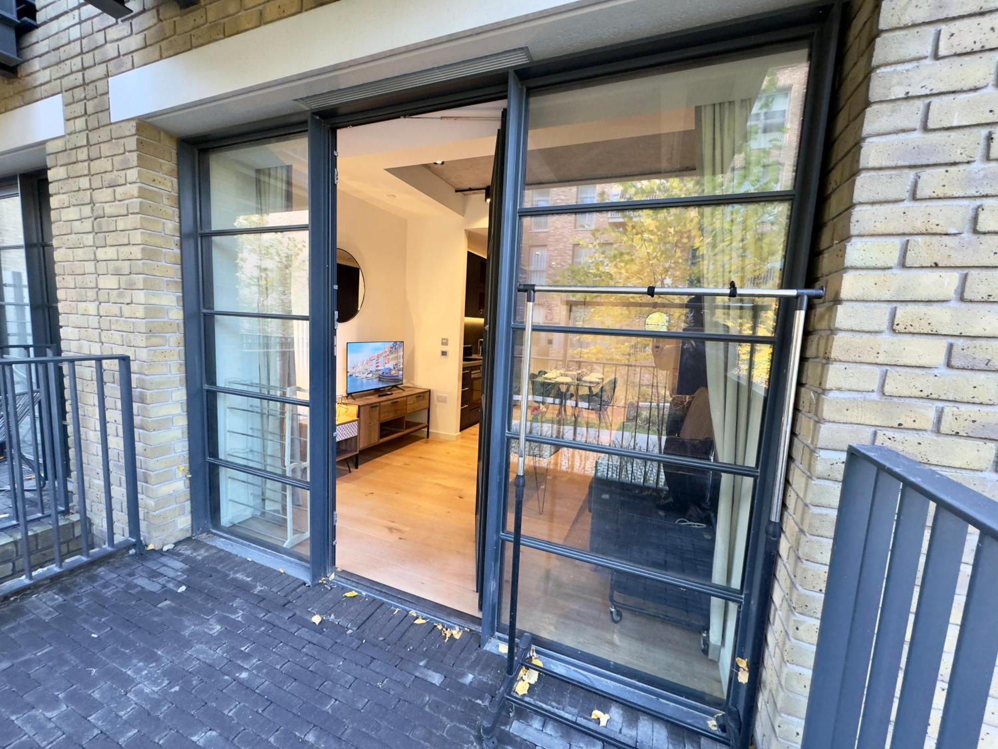 Amazing Cosy Apartment, Next To O2 Arena And Close To London Excel, Secure Parking Εξωτερικό φωτογραφία