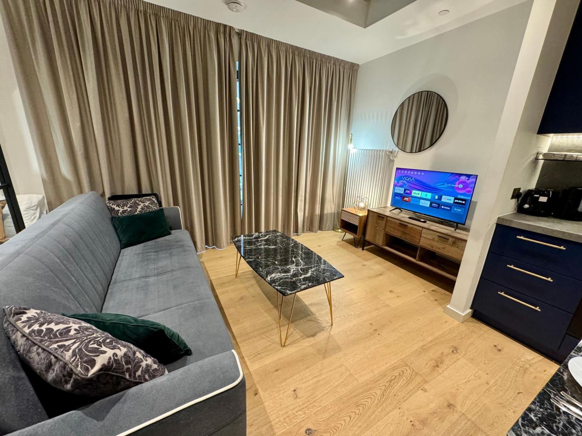 Amazing Cosy Apartment, Next To O2 Arena And Close To London Excel, Secure Parking Εξωτερικό φωτογραφία